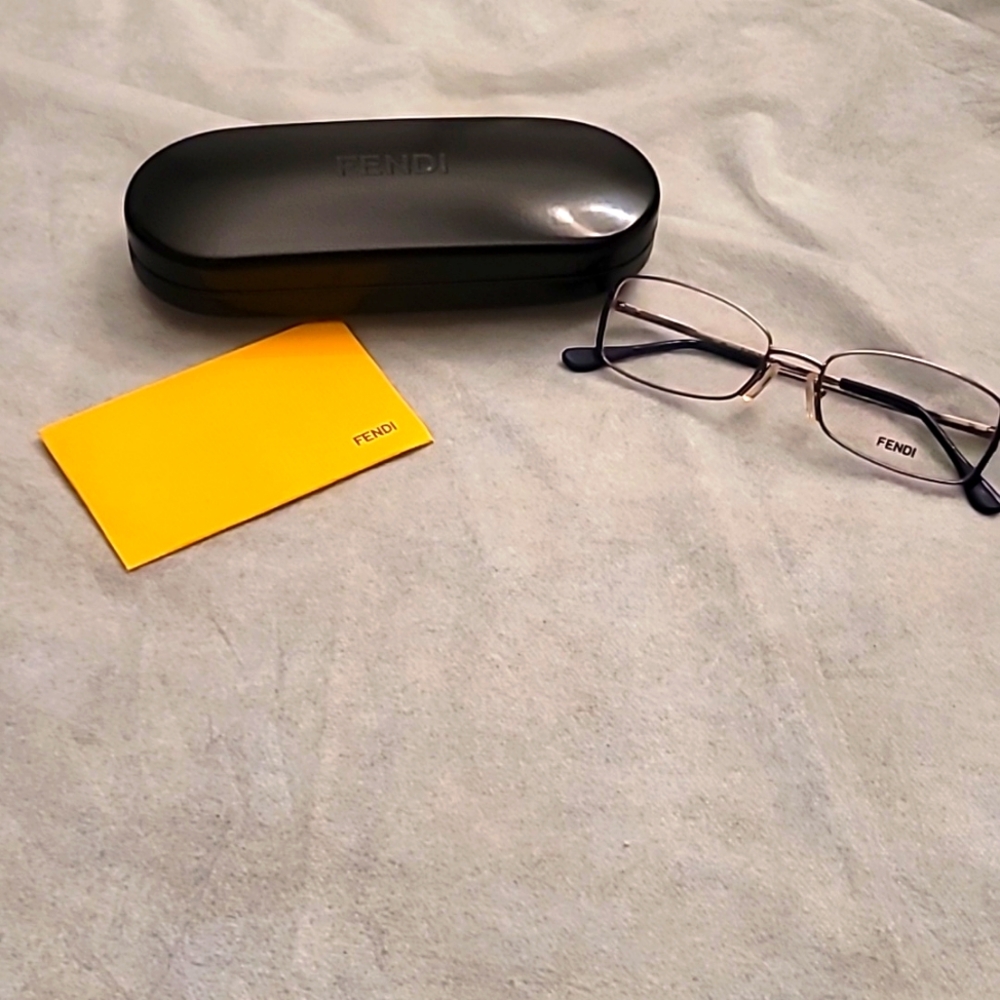 Fendi eyeglasses NWOT